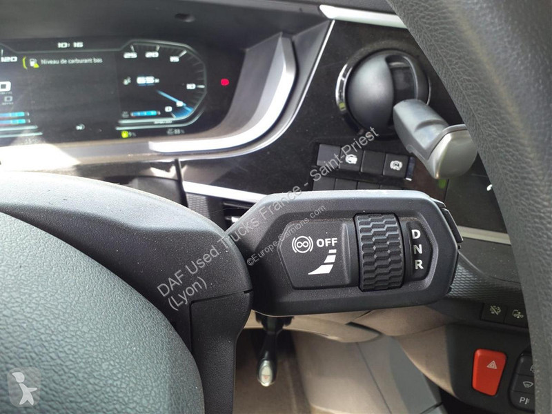 جرار DAF XFn  FT 4X2