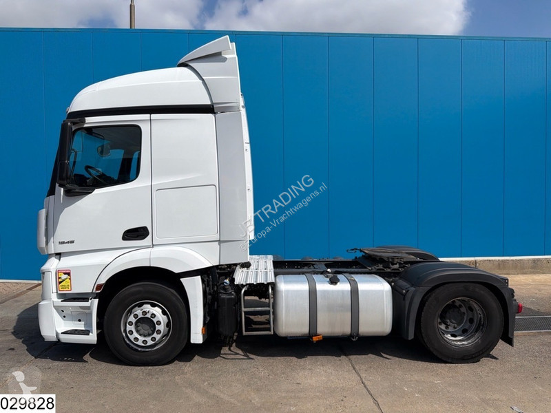 جرار Mercedes 1845 EURO 6d