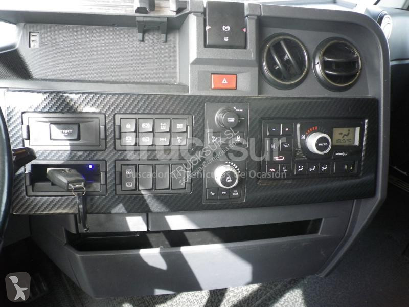 جرار Renault  T520 HIGH SLEEPER CAB EVO