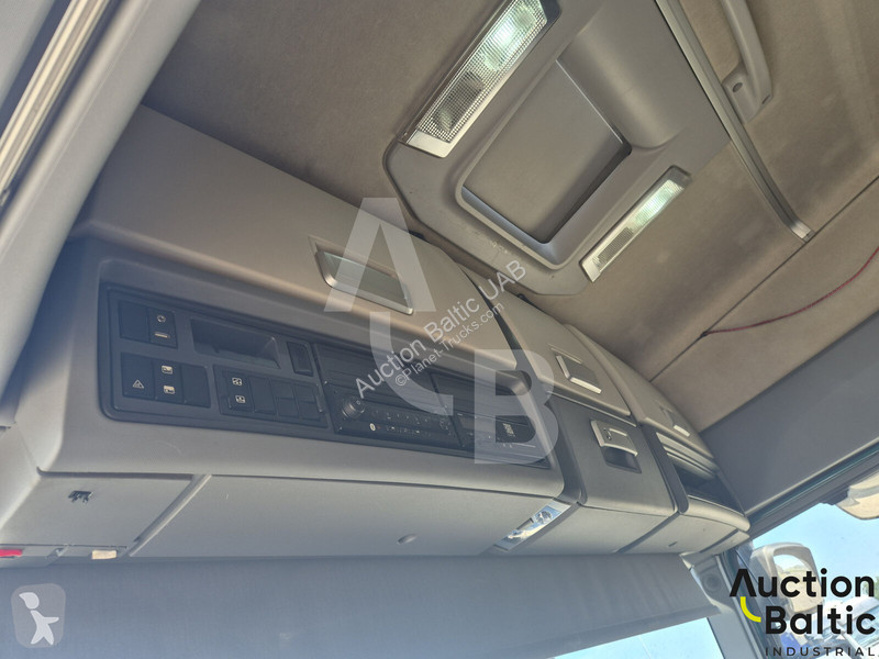 جرار Renault T430
