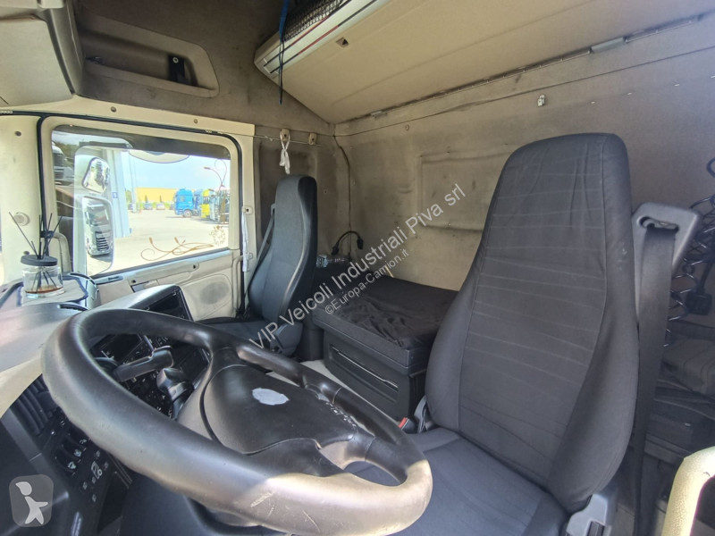 جرار Scania R500 V8