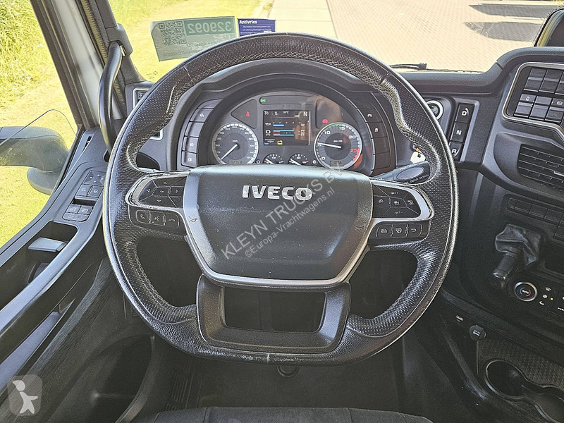 جرار Iveco AS440S51