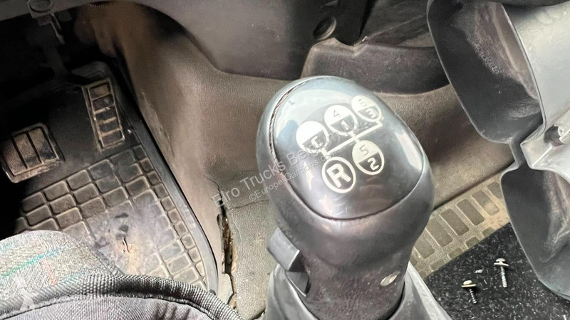 جرار Volvo 12420 (MANUAL GEARBOX / BOITE MANUELLE)