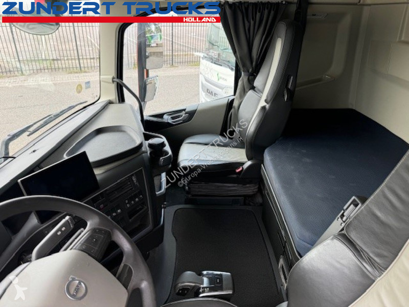 جرار Volvo 500 GLOBETROTTER, 2 TANKS, ALCOA