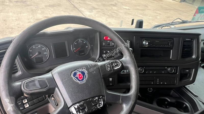 جرار Scania