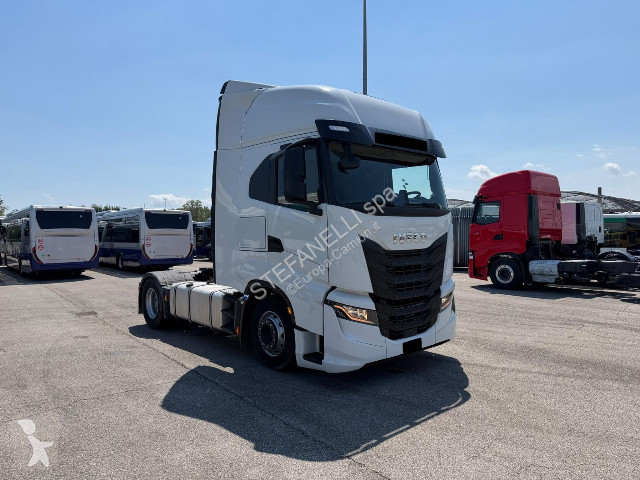 جرار Iveco S-WAY MY 19 AS440S51T/P