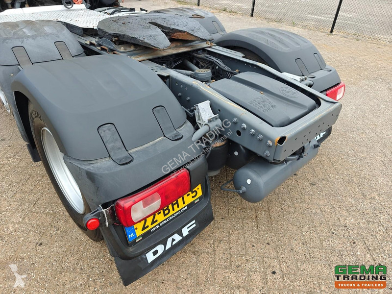 جرار DAF FTG 6x2/4 Space Cab Euro 6A - Manual...