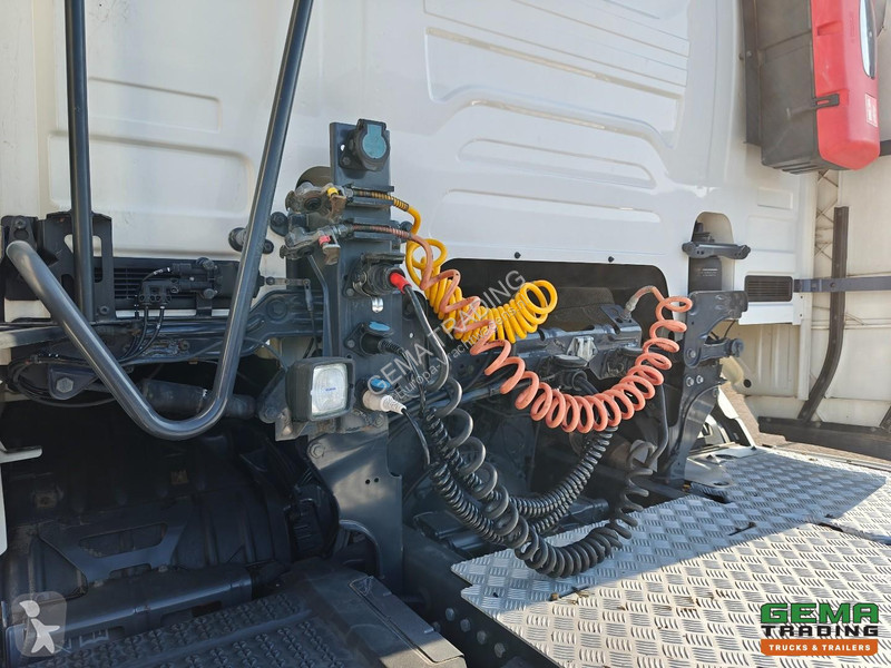 جرار Scania R410 4x2 Highine Euro 6C