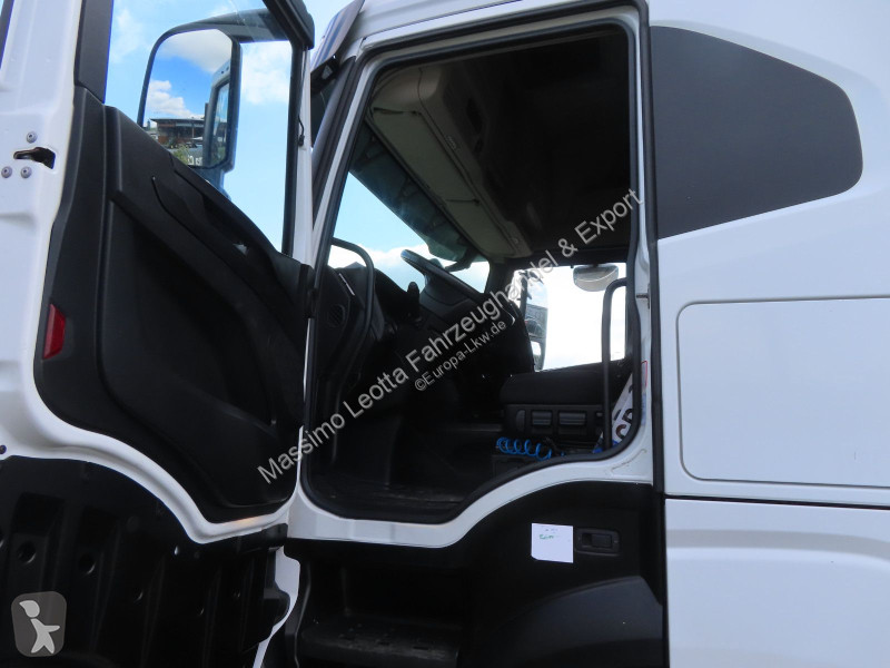 جرار Iveco S-Way 510 FZ.100