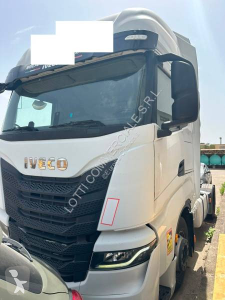 جرار Iveco