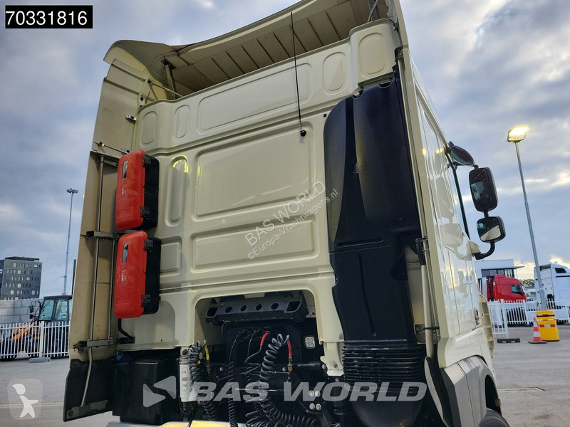 Trekker DAF XF  4X2 SC 2x Tanks ACC