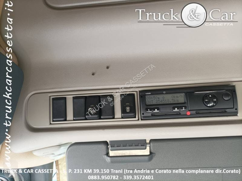 جرار Volvo