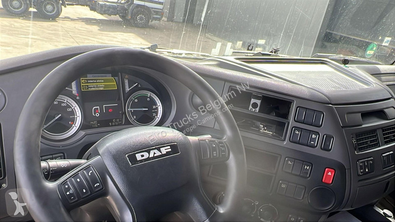جرار DAF (BOITE MANUELLE / MANUAL GEARBOX)