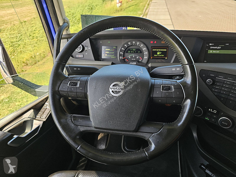 جرار Volvo 16650 6X4 RETARDER XENON