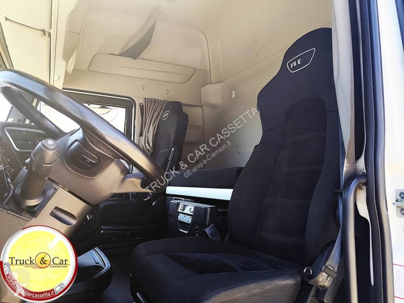جرار Iveco