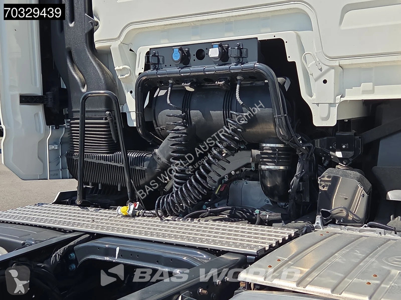 Traktor MAN TGX 4X2 NEW! GX LED 2x Tanks ACC...