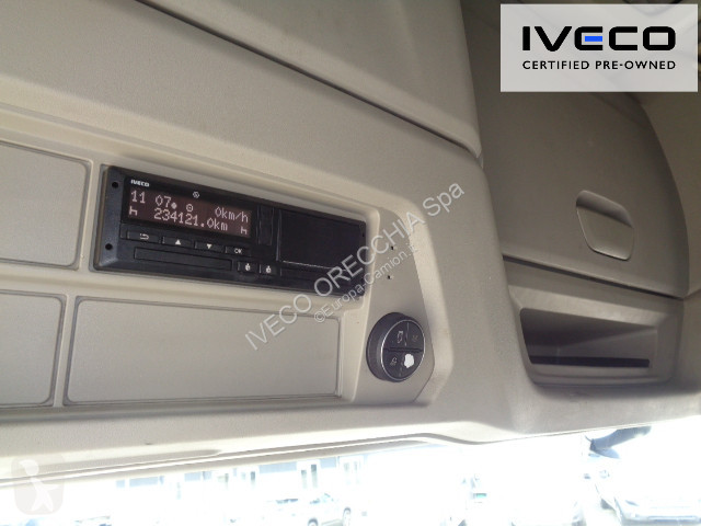 جرار Iveco S-WAY AS440S49T/P