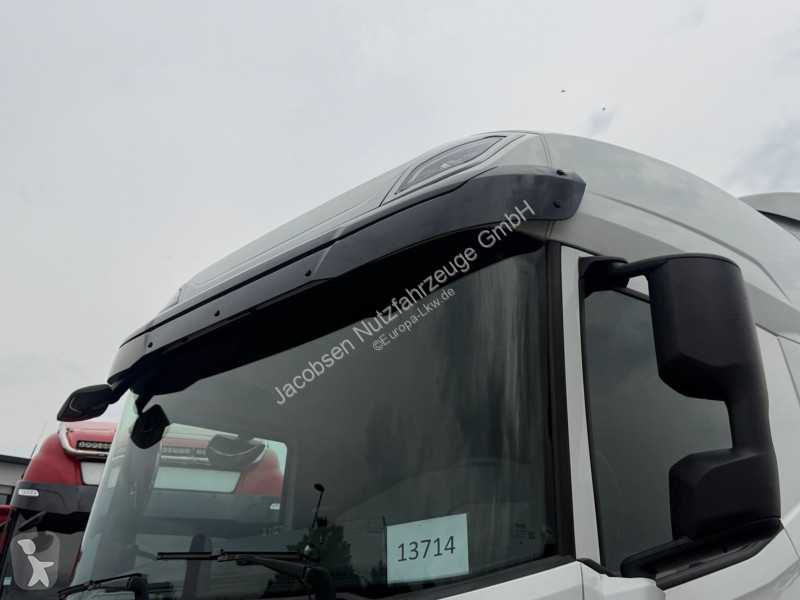 جرار DAF 530 FT Lowdeck/Mega Intarder