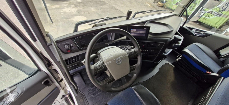 Trattore Stradale Volvo 500