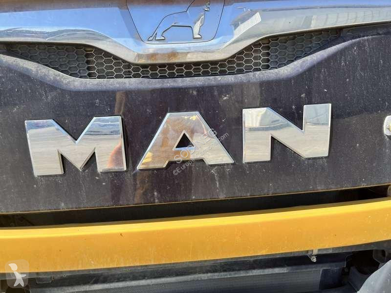 جرار MAN 26.480