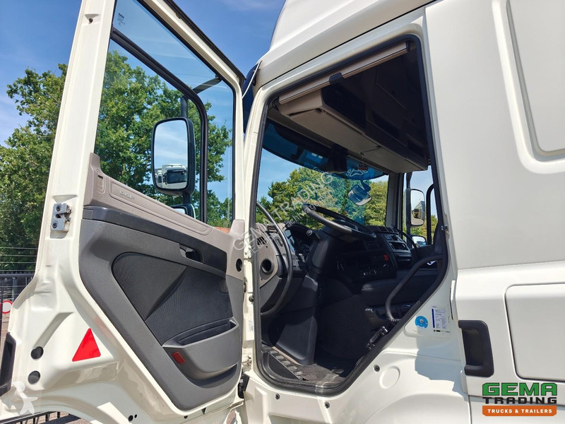 جرار DAF CF  FTG 6x2/4 SpaceCab Euro6E -...