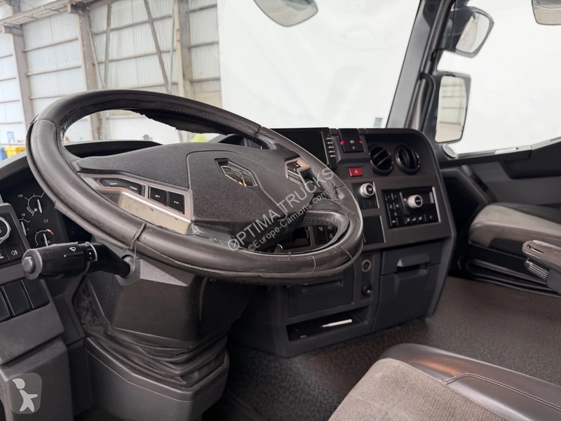 جرار Renault T460