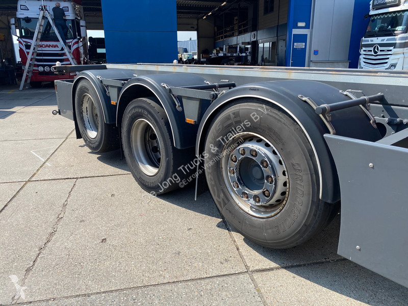 جرار DAF 106480 SC / 20 FT Container / Steering...