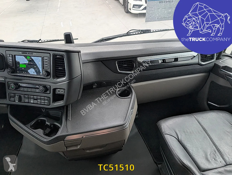 جرار Scania 450