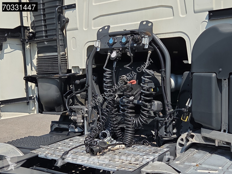 Traktor Volvo FH 460 4X2 Globe Mega XL 2x Tanks...