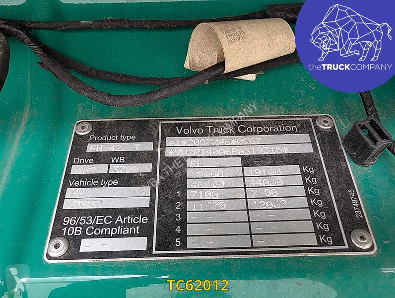 جرار Volvo 500