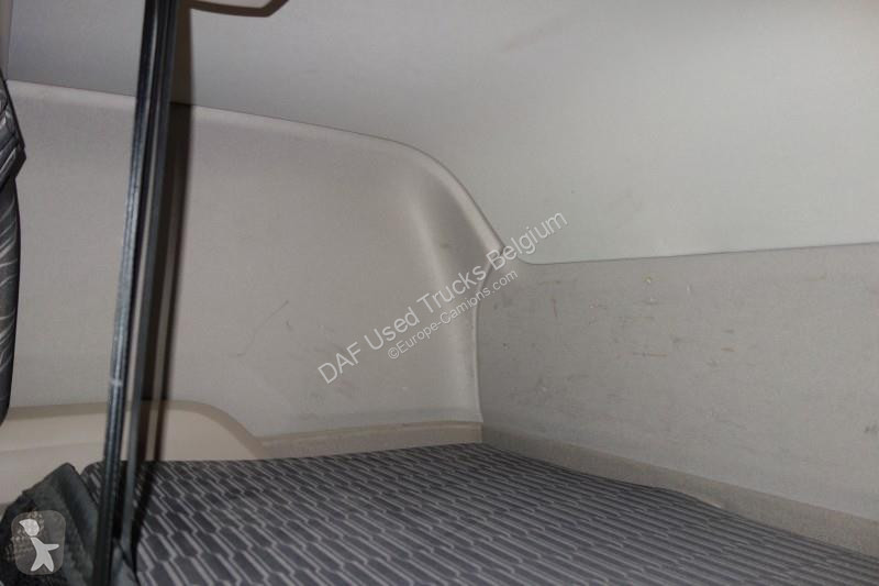 Cabeza tractora DAF XG  FT 4X2