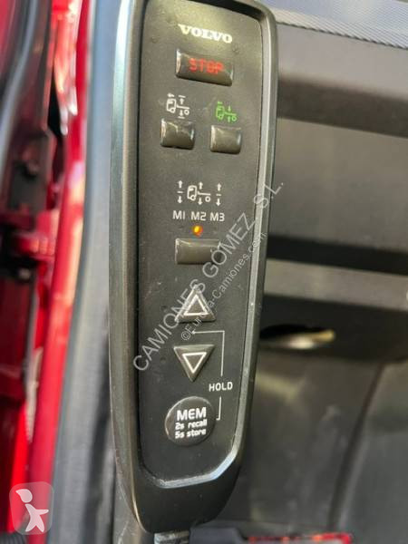 جرار Volvo