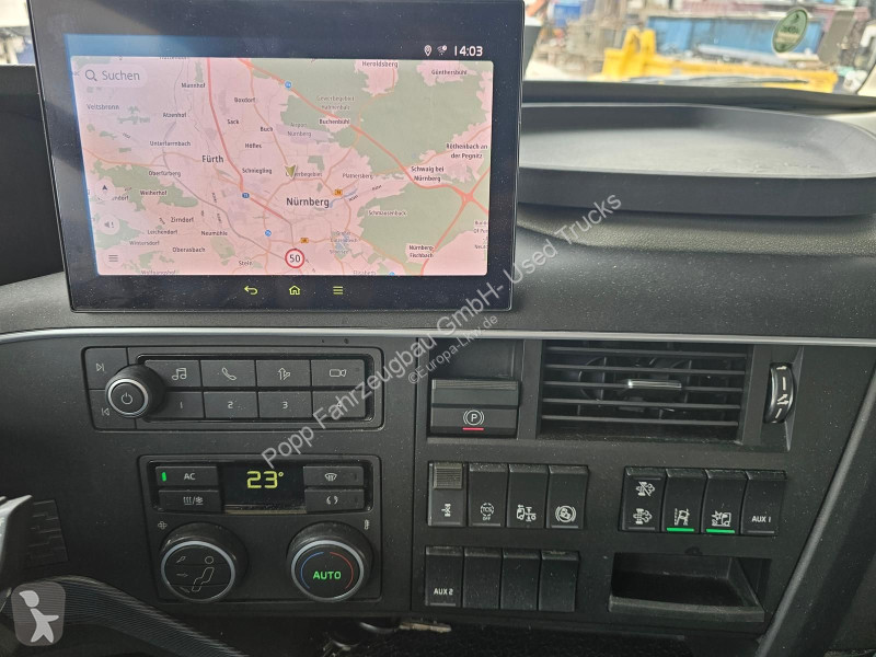 جرار Volvo 500 4x2*Globetrotter XL, Standklima...