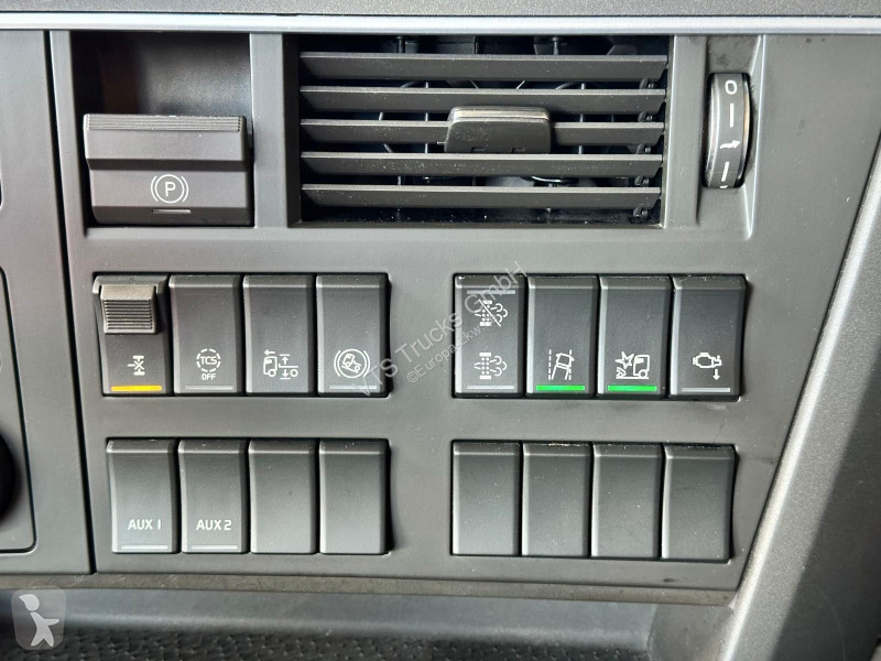 جرار Volvo 500 4x2 BL Kompressor Retarder