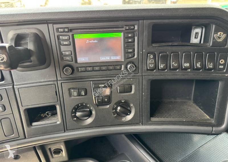 جرار Scania