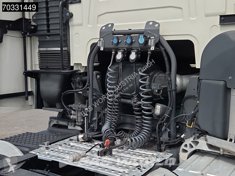 Traktor Volvo FH 460 4X2 Globe Mega XL 2x Tanks...