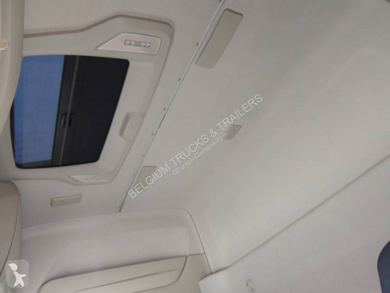 جرار Iveco