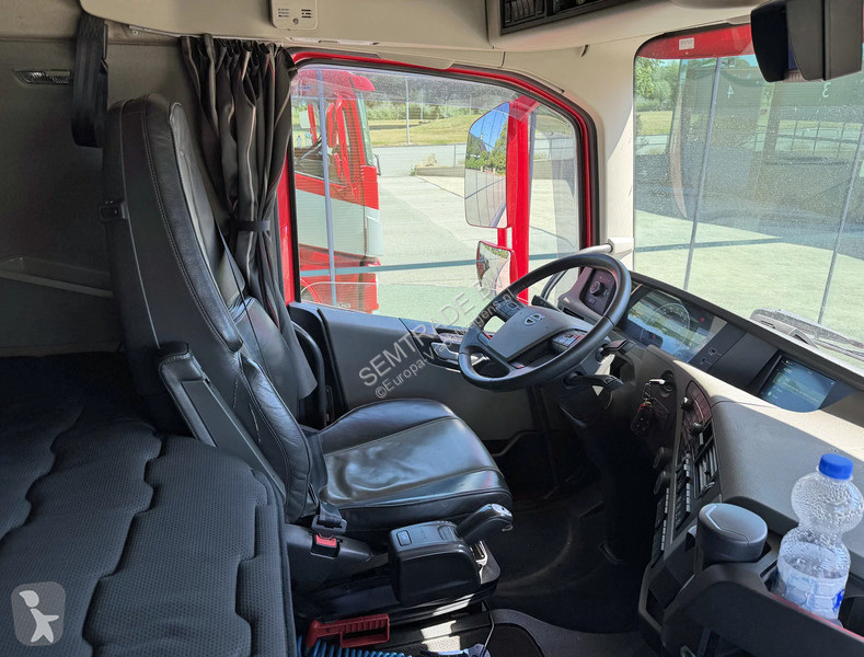 جرار Volvo 13500 FULL AIR 6x2 TWINSTEER I-PARK...