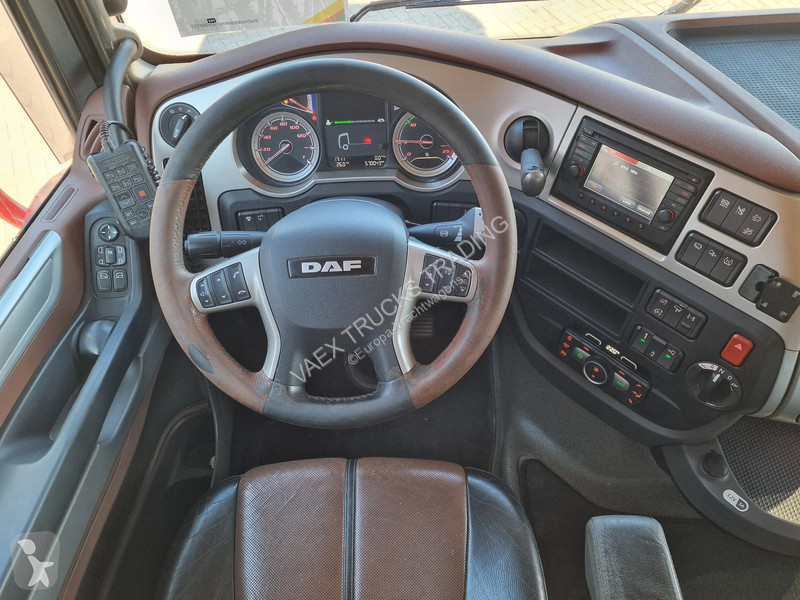 Тягач DAF 530 SpaceCab 4x2 - Retarder -...