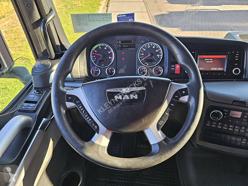 Cap tractor MAN 18.440
