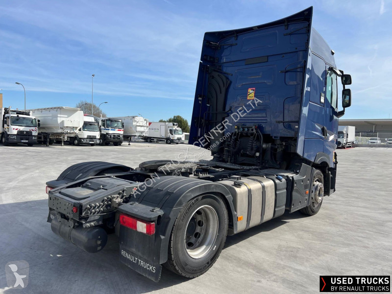 جرار Renault
