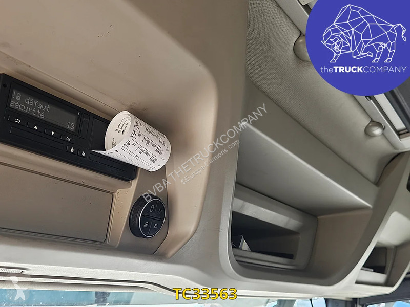 جرار Iveco S-Way 460