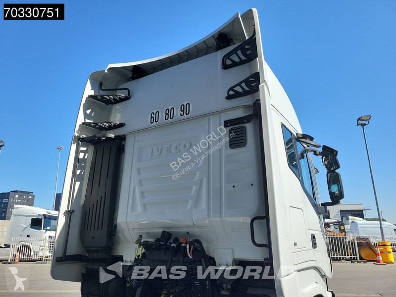 Iveco 460 4X2 Fahrschule! Retarder ACC tractor...
