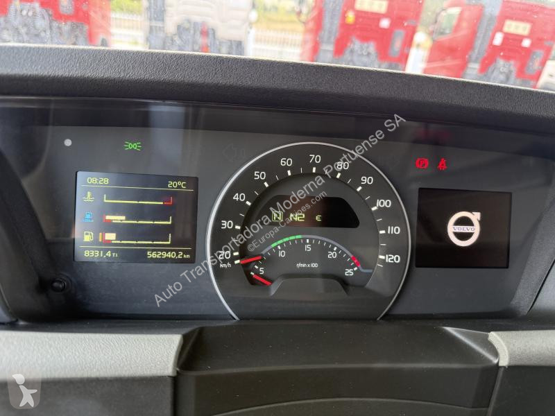 جرار Volvo 500