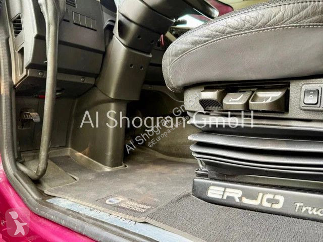 جرار Volvo 500 Globetrotter/Voll...