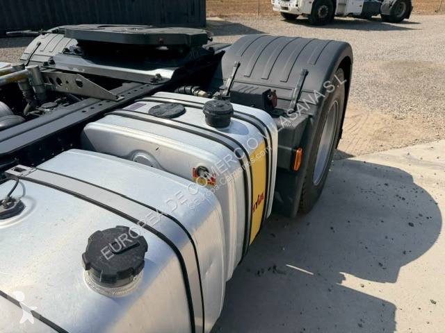 Iveco  tractor unit