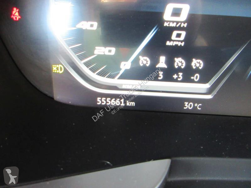 جرار DAF XG  FT 4X2