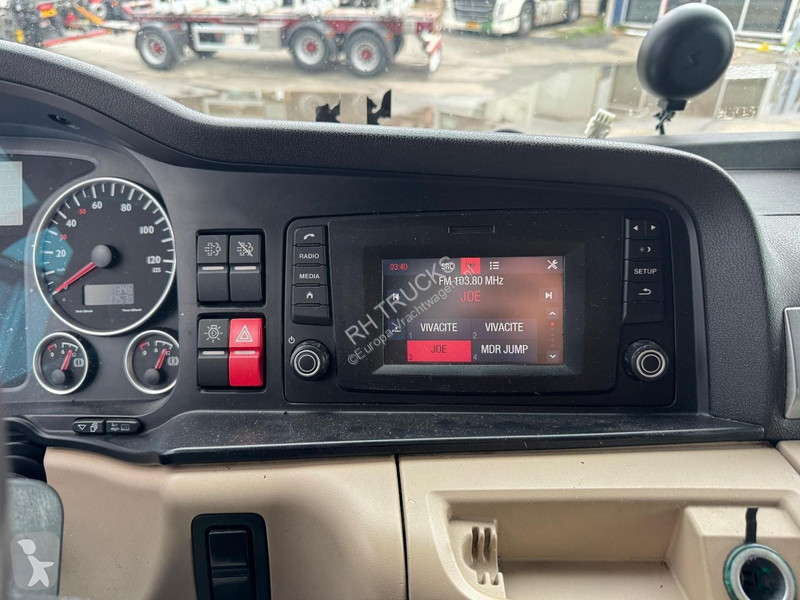 جرار MAN TGX 18420 4X2 EURO 6