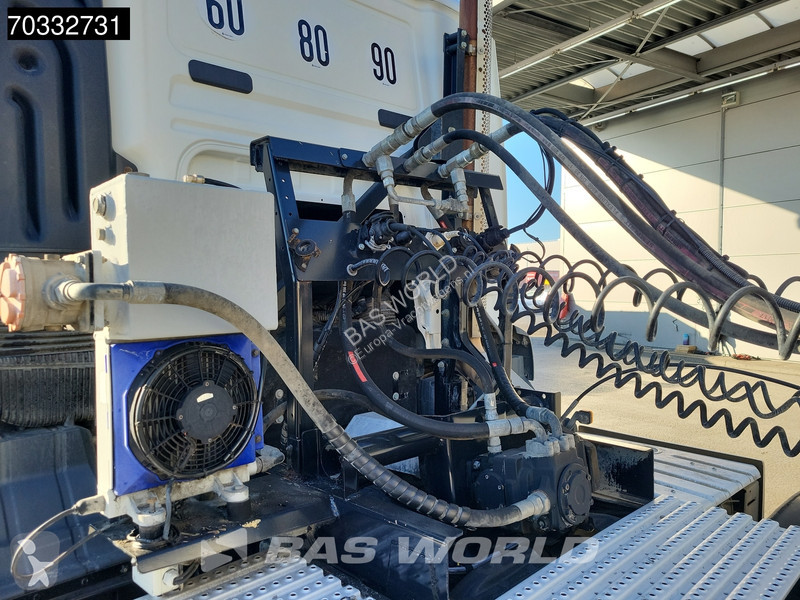 جرار MAN 33.500 6X4 M Hydraulik