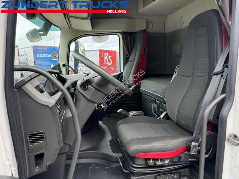 جرار Volvo FH 460 I-SAVE GLOBETROTTER,ADR,LOW KM